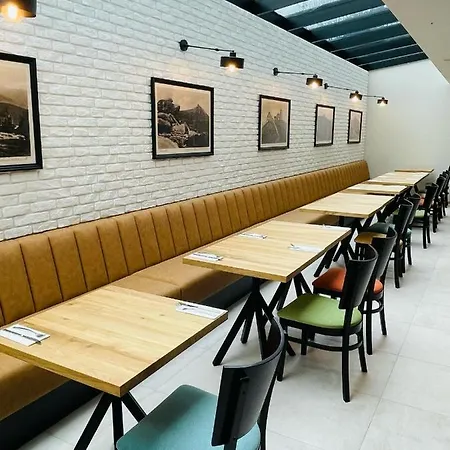 Aparthotel Kazalnica Family&conference