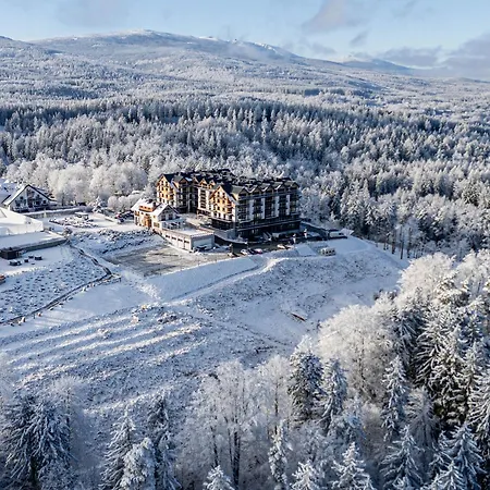 Kazalnica Family & Conference Resort With Pool & Restaurant By Solarento Aparthotel 4*