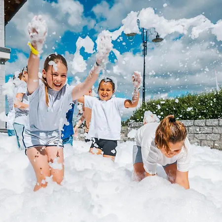 Hotel apartamentowy Kazalnica Family&conference