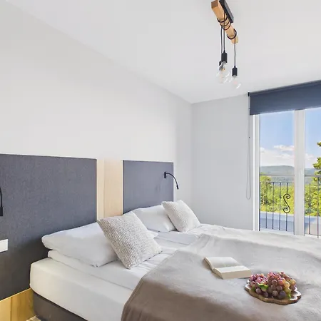 Aparthotel Kazalnica Family & Conference Resort With Pool & Restaurant By Solarento Karpacz